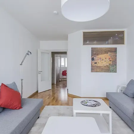 Apartment South Central Peramies *